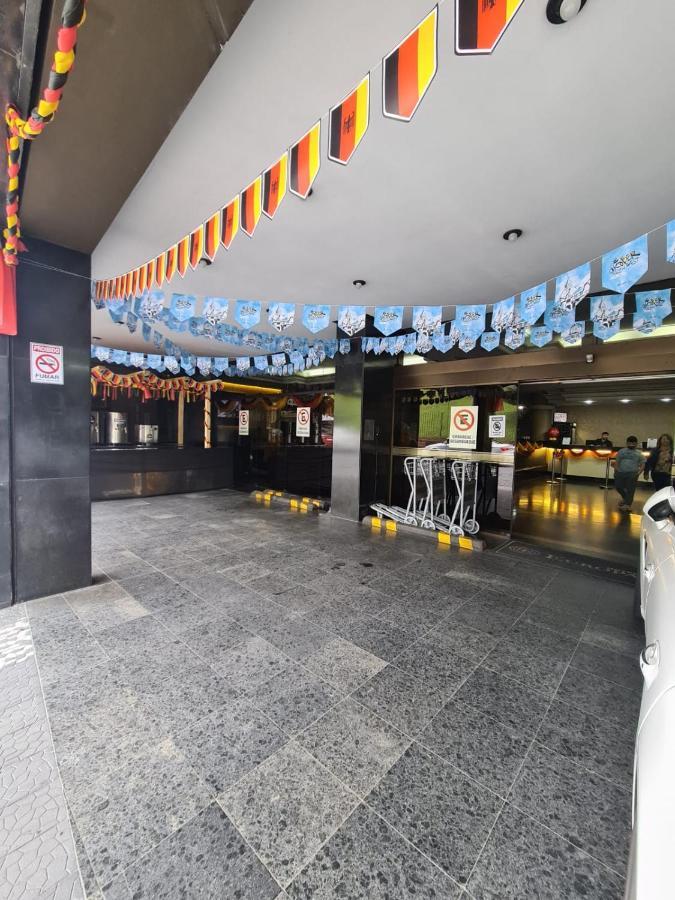 Hotel Europa Blumenau Exterior foto